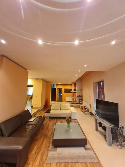 Vila individuala,la 10 min de Piața Victoriei! - 23