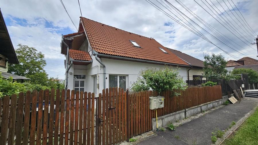 0 % comision, Casa individuala spatioasa cu teren de 539 mp, Gruia - 44