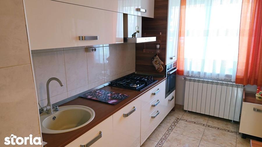 UN APARTAMENT BINE ARMONIZAT - 9