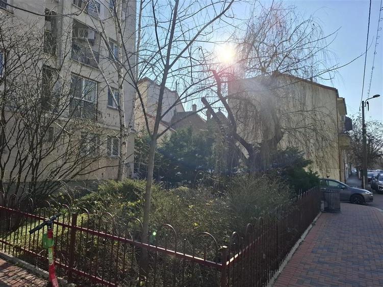 vanzare garsoniera superba | Matei Basarab | 40mp utili | decomandata | bloc 199 - 7