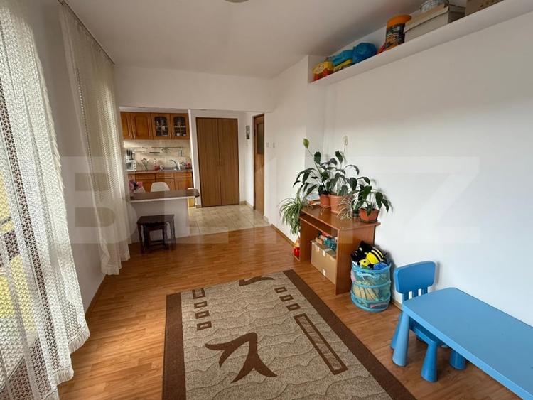 Apartament 3 camere, etaj intermediar, 60 mp, zona Cetatea Fetei - 6