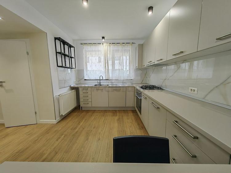 Vila RENOVATA in apropiere de Porsche Nord - 7