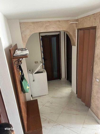 Inchiriez apartament cu 2 camere, confort 1 - 4