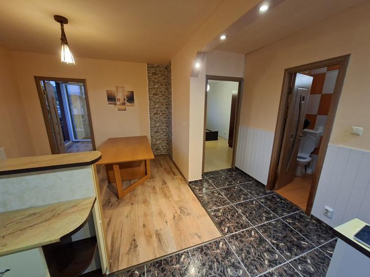 Apartament cu 2 camere decomandat în Sângeorgiu de Mureș