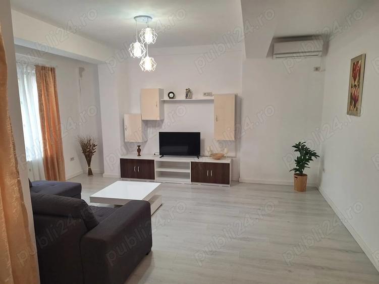 Apartament 2 camere,decomandat,65mp, et.1,Faleza nord - 4