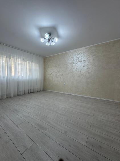 2 Camere Decomandat Zona Tomis 3 Renovat Gaze - 10