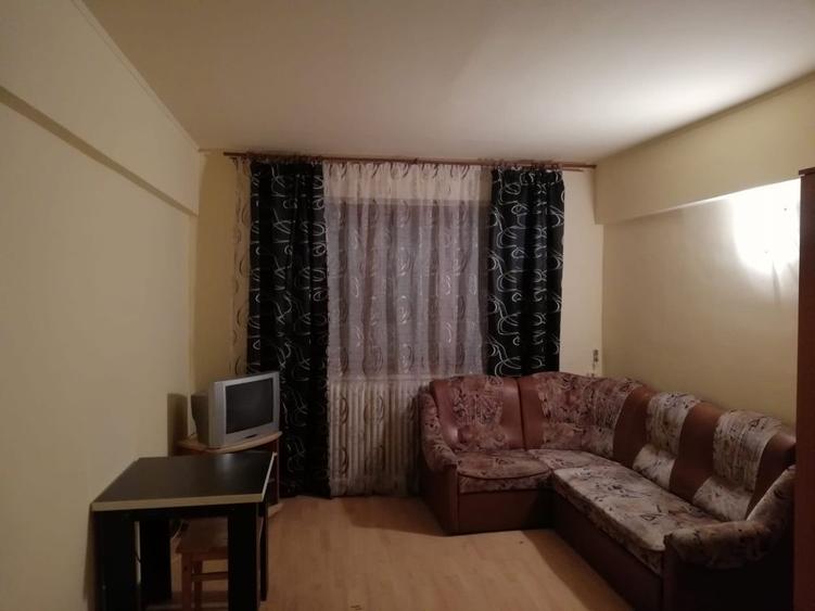 Garsoniera de vanzare strada Aluminei - 6