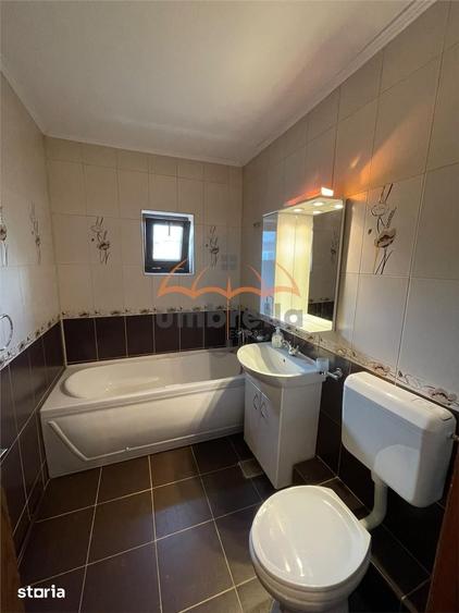 Apartament cu 4 camere în Traian