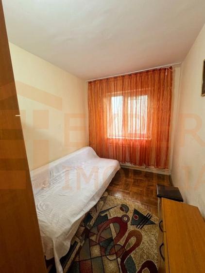 Apartament cu 3 camere semidecomandat, mobilat în Tomis Nord