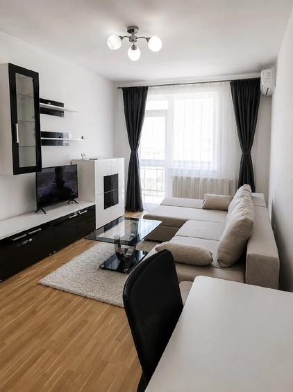 Apartament cu 2 camere decomandat în Florești