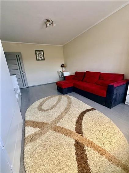 Apartament cu 2 camere decomandat, mobilat în Dacia