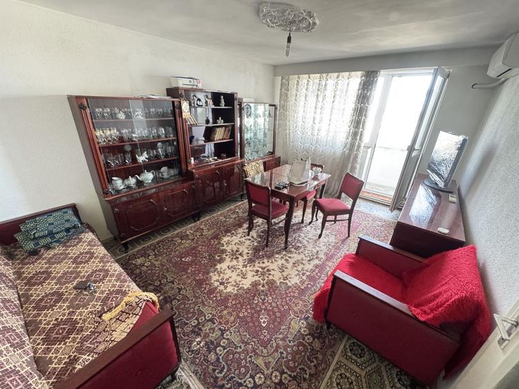 Apartament 3 camere zona Cet cu Centrala - 1