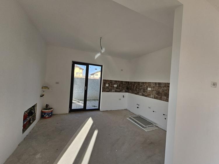 Casa Individuala pe Parter, 3 Camere, Teren 300 mp - Berceni - 3