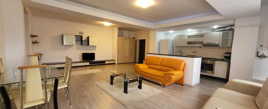 Apartament cu 3 camere semidecomandat în Prelungirea Ghencea
