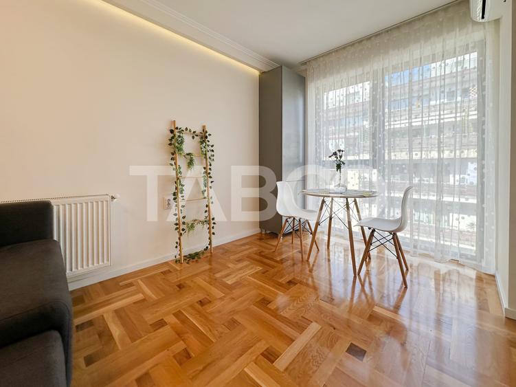 Apartament cu 2 camere semidecomandat, mobilat în Bună Ziua