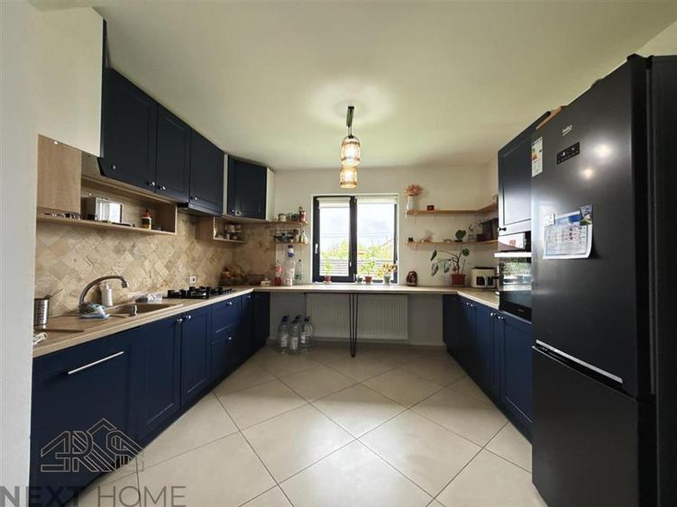 Casă individuală cu 3 camere cu Teren 616 Mp în Exterior Est