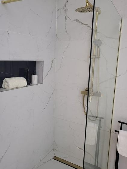 Studio premium cu piscina la doar 50m de plaja, ideal locuinta sau investitie - 9