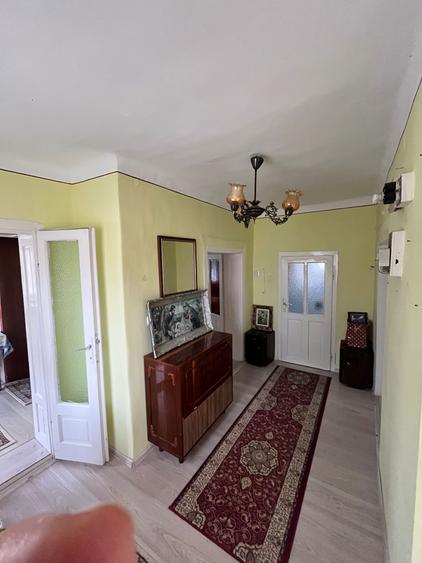 Vand casa la tara. - 6