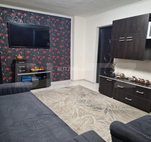 Apartament de vanzare, cu 2 camere, 48 mp, Turda zona centra Apartament de vanzare, cu 2 camere, 48 mp, Turda zona centra