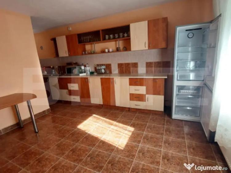 Casa de vanzare in Zalau zona centrala, cartier li - 2