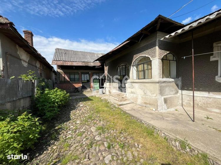 Casa la Doicesti cu teren de 1300 mp, livada si acces rapid catre Targ - 4