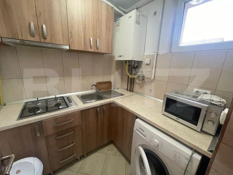 Garsoniera de vanzare, 27 mp, complet renovata, luminoasa - zona centrala - 2