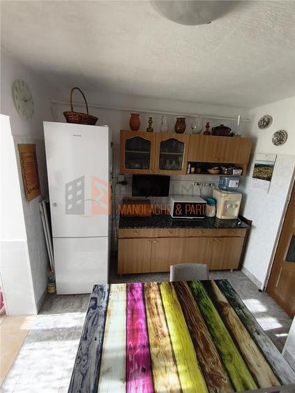 Apartament 3 camere cf 1 decomandat zona Unirii Sud-Viitorului - 3