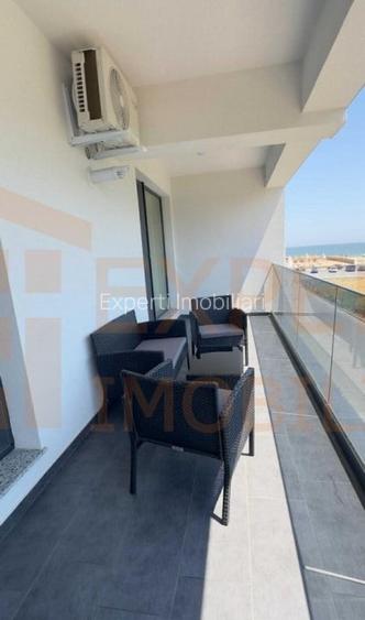 Apartament 2 camere de vanzare - vedere la mare