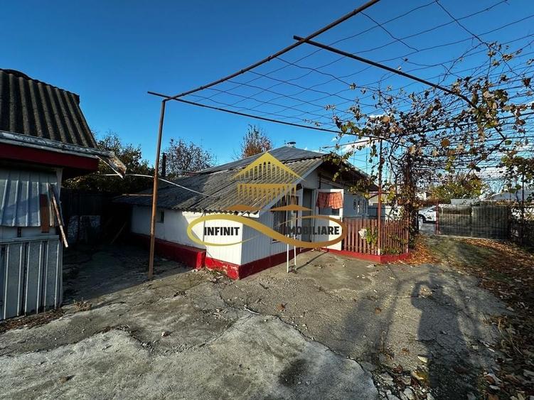 Casa batraneasca din caramida de vanzare si 4500 mp teren Negri Bacau - 5