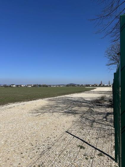 Teren intravilan industrial/comercial - Brasov-Bartolomeu-8112 mp - 1