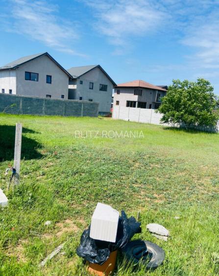 Teren intravilan zona Ford, 500 mp cu front stradal 21,5 m