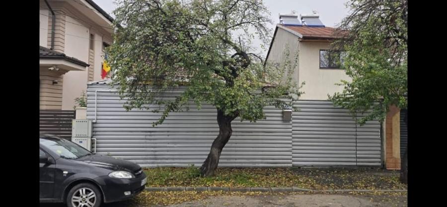 De vânzare teren 246 mp cu casă bătrânească - 5