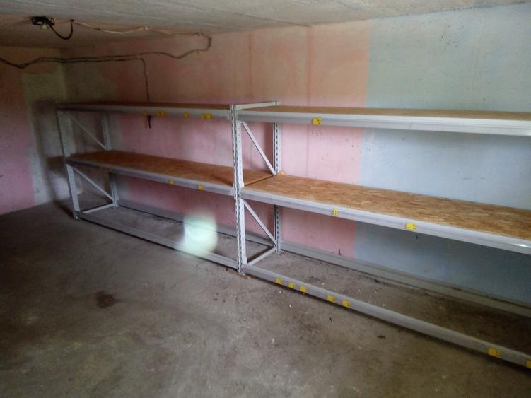 Dau in chirie spatiu de depozitare 22 mp la demisol zona Emerson - 2