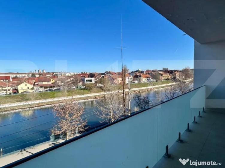 Apartament 3 camere , 80 mp , 2 bai , parcare subterana , pr - 3