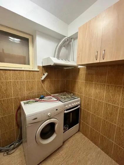 Microapartament, parter, zona centrala- Radauti - 12