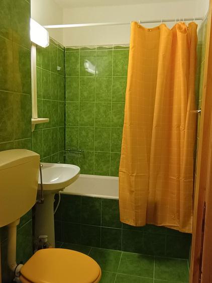 Inchiriez garsoniera - 4