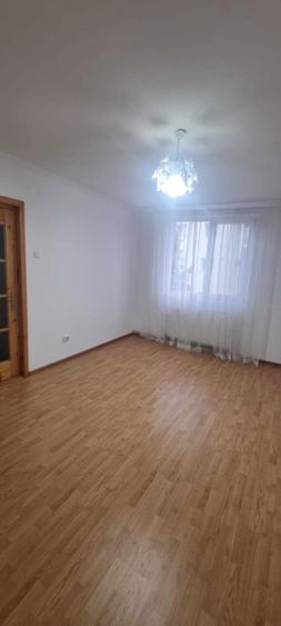 Apartament de vanzare - 1