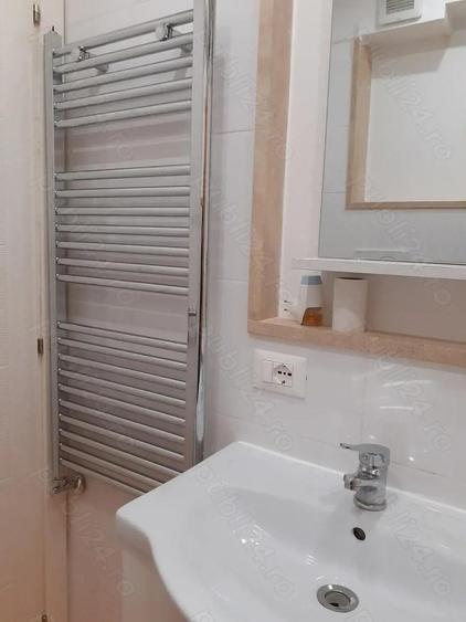 Inchiriere Garsoniera mobilata si utilata nou la cheie, supr. 32.mp., etajul 4 din 4 pe Cal. Galati - 18