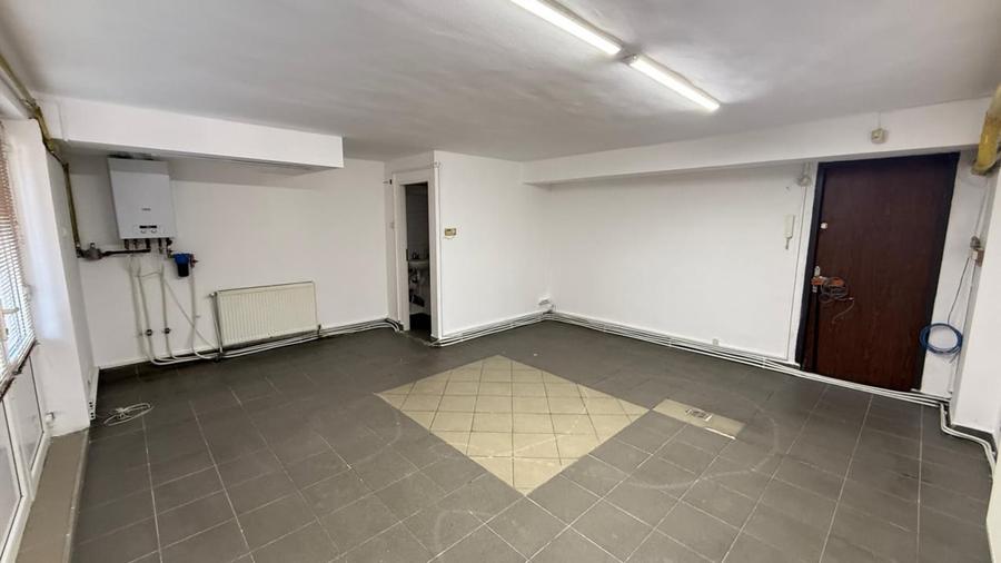 Spatiu multifunctional, 149 mp, zona UMF str Sighisoarei - 8