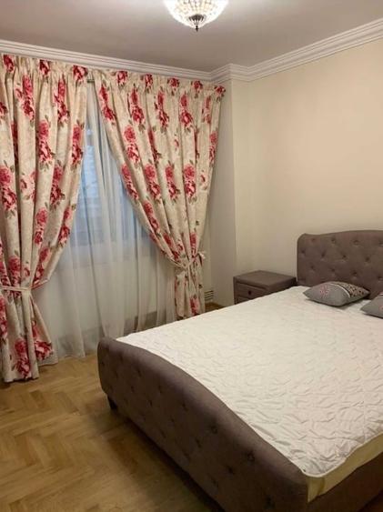 Inchiriez apartament 2 camere, strada Infratirii - 4