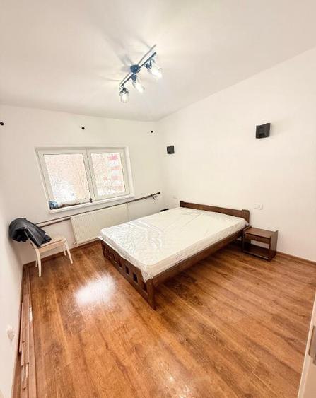 Apartament cu 2 camere, decomandat - zona Racadau - 7