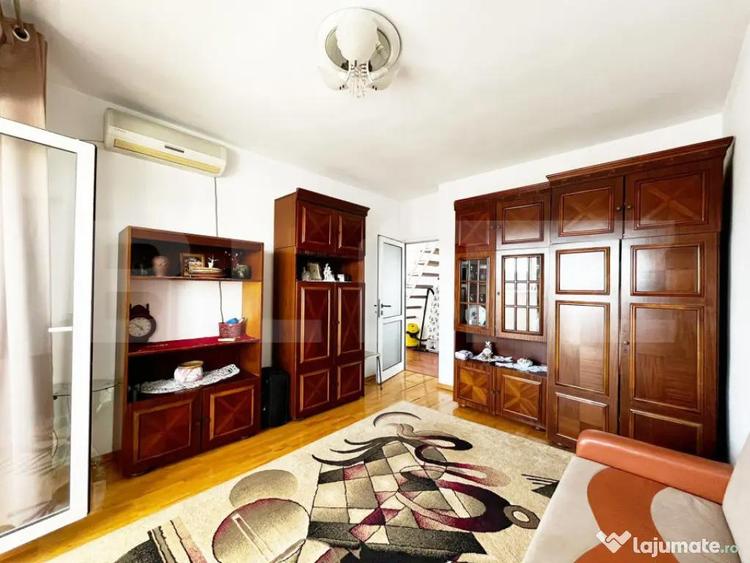 Apartament pe 3 etaje, 150 mp, terasa 40 mp, panorama, zona - 13