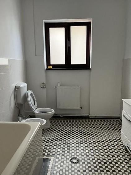 Vila la inchiriere zona Casin - 6