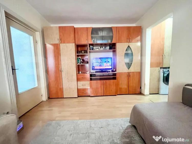 Apartament 2 camere, semidecomandat, mobilat, cu loc de parc - 9