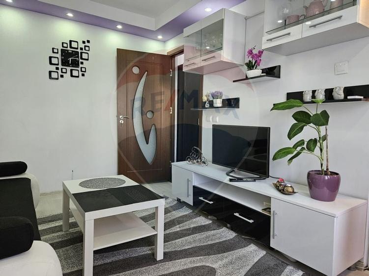 Apartament 2 camere de inchiriat in Tomis Nord Constanta 350 Euro - 1