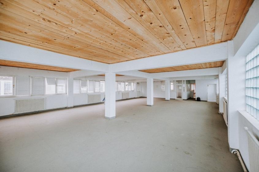 HALE SI SPATIU ADMINISTRATIV DE INCHIRIAT ZONA GARII SIBIU - 15