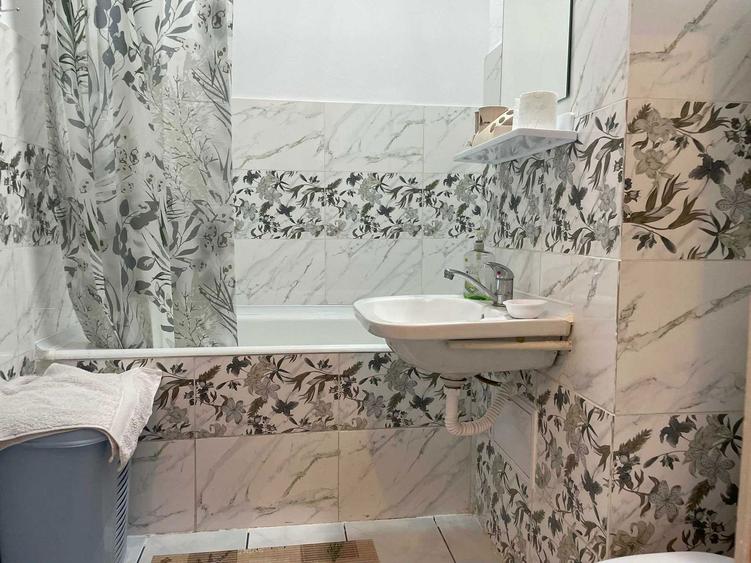 Apartament de inchiriat, 3 camere, zona Brancoveanu, sector 4 - 7