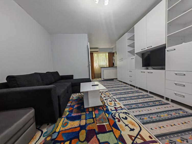 Garsoniera Mihai Bravu-Dristor/Kaufland/ 31mp/ An 1980/ etaj 2 - 3