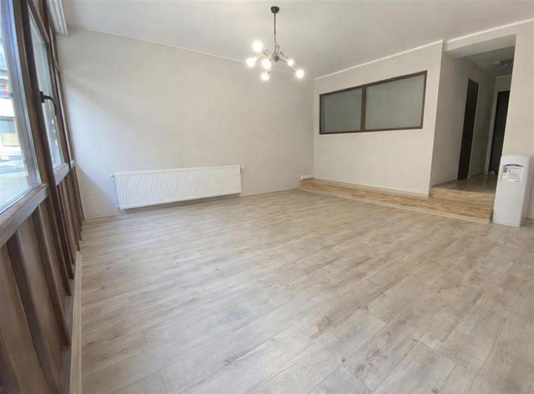 Spatiu comercial 70 mp zona Centrala - 1