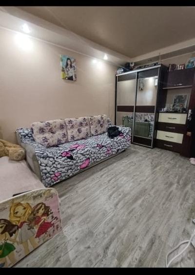 Garsoniera decomandata, CET - 1